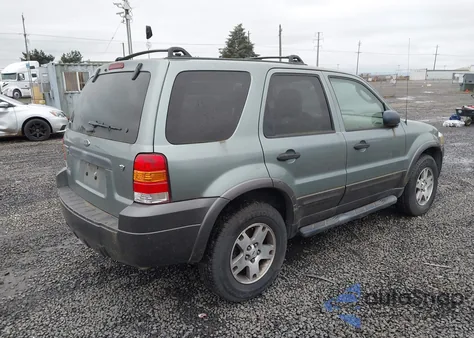 2005 Ford Escape Xlt z USA, uszkodzony, nr VIN 1FMCU93145KD99979